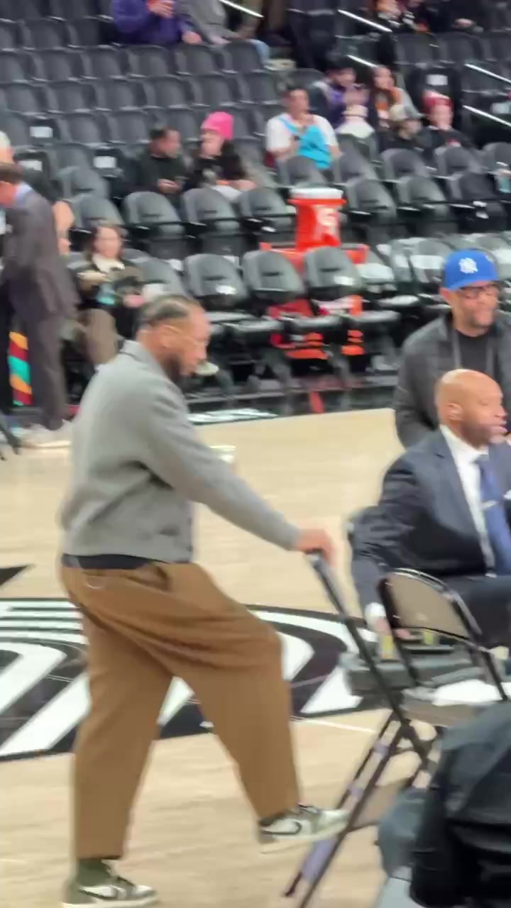 500万彩票网-大腕云集！小吧直击：麦迪&amp;卡特&amp;甜瓜担任开拓者VS太阳解说！